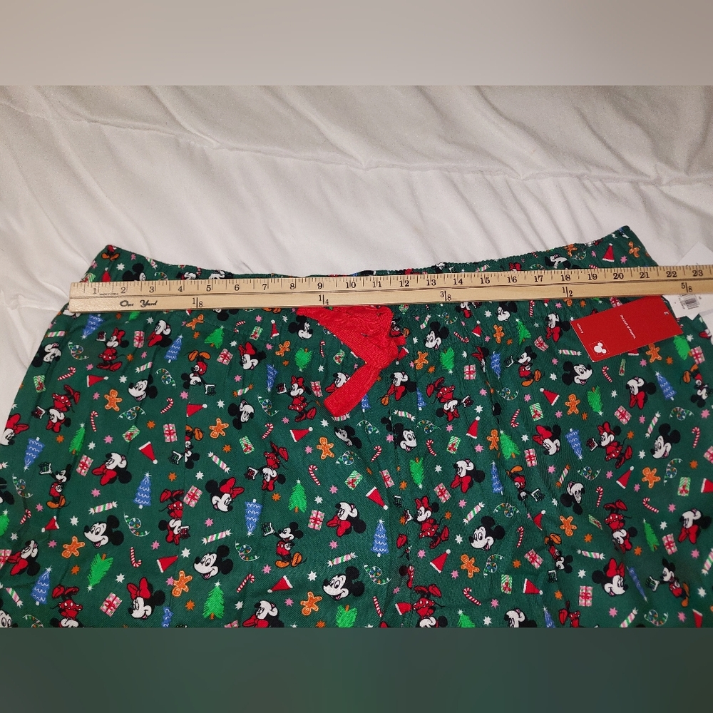 Disney Holiday Flannel Pajama Pants Size 2X Old Navy NWT Green - Picture 6 of 7